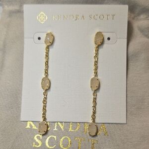 Kendra Scott Gold and Cream Chain Earrings